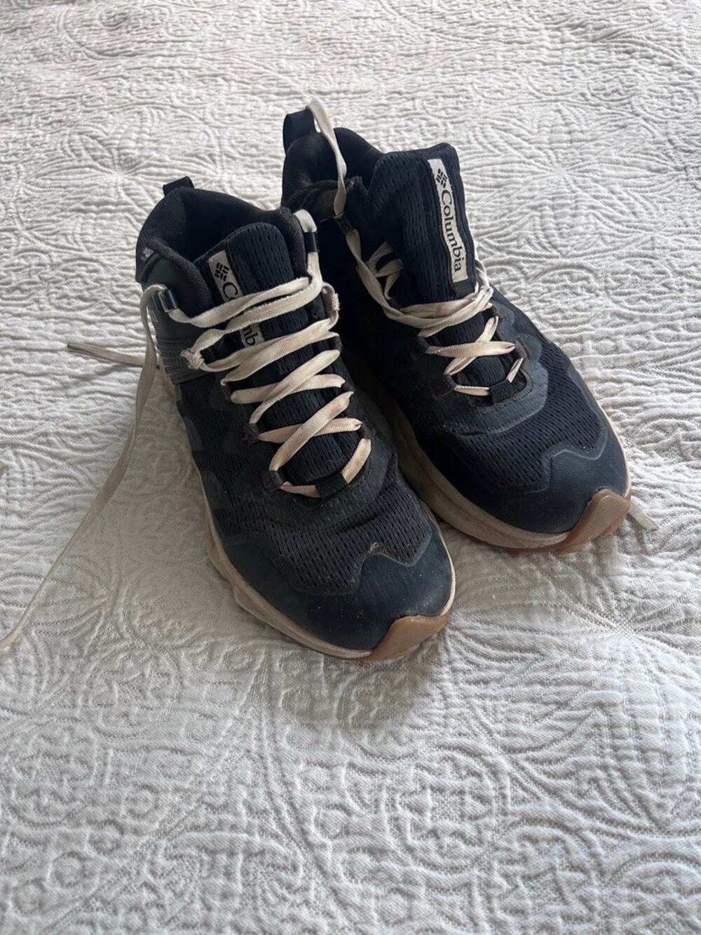 Columbia Hiking boots Mens size 7, AS IS